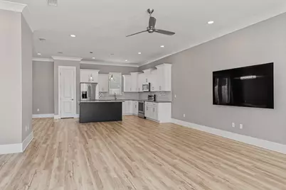 995 Airport Road #43, Destin, FL 32541 - Photo 4