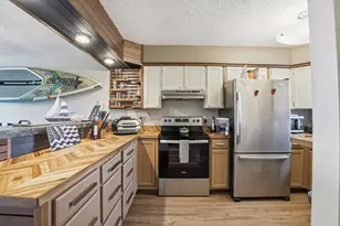 330 Bluefish Dr, Fort Walton Beach, FL 32548 - Photo 6