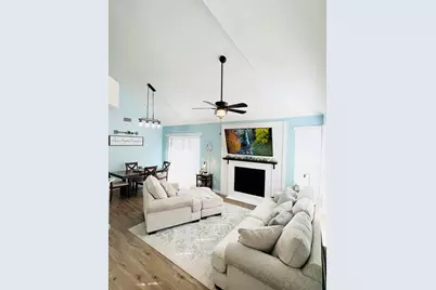 1100 Crosswinds Landing #UNIT 19, Fort Walton Beach, FL 32547 - Photo 4