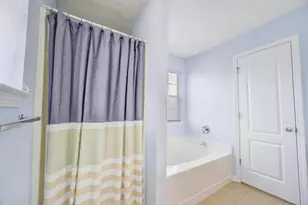 2488 S Lakeview Dr S, Crestview, FL 32536 - Photo 12