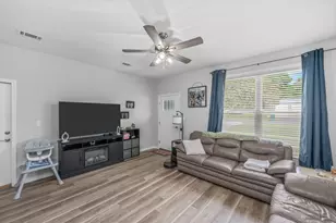 2930 McCarty Ave, Crestview, FL 32539 - Photo 8