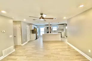 795 Bay St, Crestview, FL 32536 - Photo 12