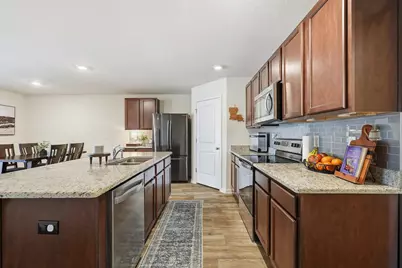 1056 Limpkin St Street, Crestview, FL 32539 - Photo 4