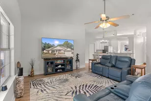 207 Pinque Coat Ct, Crestview, FL 32536 - Photo 4