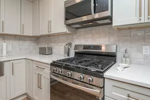 111 NE Patton Dr NE, Fort Walton Beach, FL 32547 - Photo 12