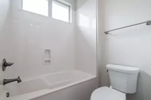 718 Woods Dr, Niceville, FL 32578 - Photo 46