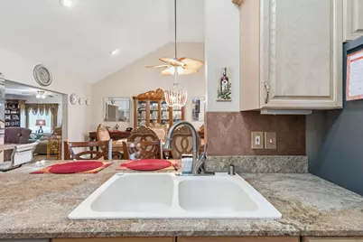 7456 Woodmont Road, Navarre, FL 32566 - Photo 22