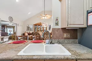 7456 Woodmont Rd, Navarre, FL 32566 - Photo 22