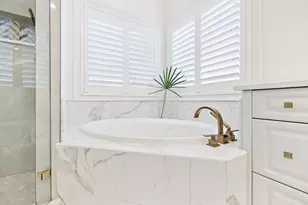 443 Captains Cir, Destin, FL 32541 - Photo 8