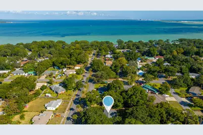 342 SE Hollywood Boulevard SE, Fort Walton Beach, FL 32548 - Photo 68