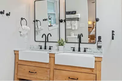 342 SE Hollywood Boulevard SE, Fort Walton Beach, FL 32548 - Photo 48