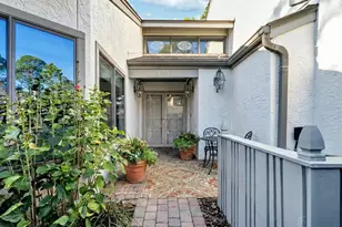 131 Gleneagles Dr, Niceville, FL 32578 - Photo 4