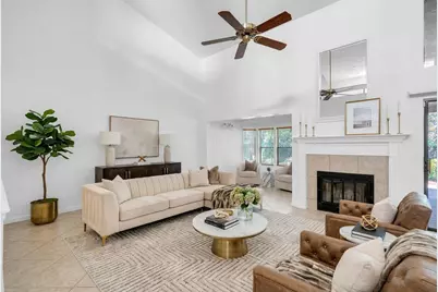 131 Gleneagles Drive, Niceville, FL 32578 - Photo 2