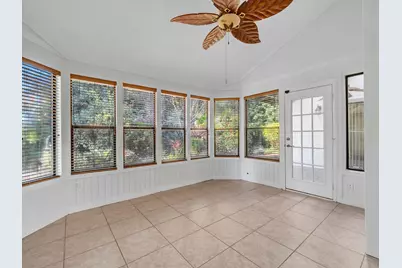 131 Gleneagles Drive, Niceville, FL 32578 - Photo 12