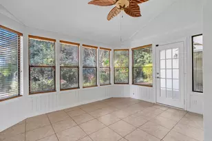 131 Gleneagles Dr, Niceville, FL 32578 - Photo 12