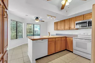 131 Gleneagles Dr, Niceville, FL 32578 - Photo 16