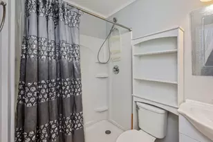 205 Florence Dr, Defuniak Springs, FL 32433 - Photo 4