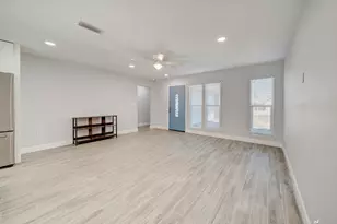 5318 Peppertree Ct, Panama City, FL 32404 - Photo 6