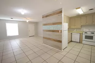 127 NW Loizos Dr NW, Fort Walton Beach, FL 32548 - Photo 6