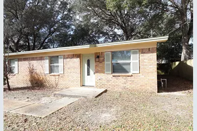 806 Fairview Drive Drive #D, Fort Walton Beach, FL 32547 - Photo 1