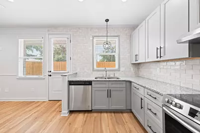 305 Willingham Drive, Niceville, FL 32578 - Photo 8