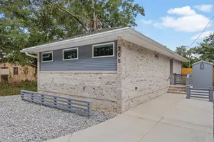 305 Willingham Dr, Niceville, FL 32578 - Photo 1