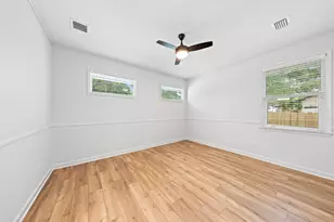 305 Willingham Dr, Niceville, FL 32578 - Photo 16