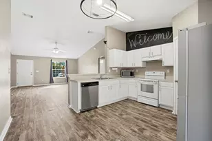 209 Cabana Way, Crestview, FL 32536 - Photo 14