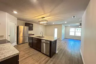 3521 Sugar Maple Ln, Crestview, FL 32539 - Photo 6