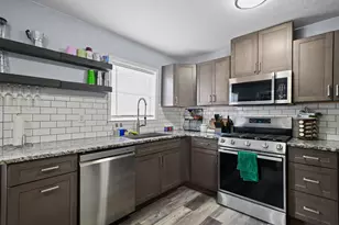 206 Jones Ave, Niceville, FL 32578 - Photo 6