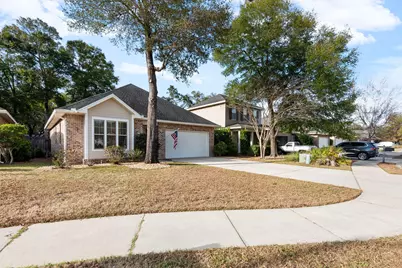 116 Arrowhead Way, Niceville, FL 32578 - Photo 2