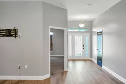 4628 Hermosa Road, Crestview, FL 32539 - Photo 2