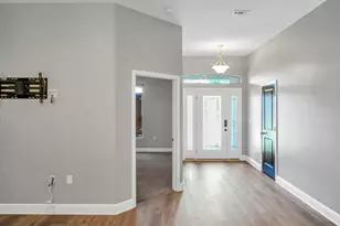 4628 Hermosa Rd, Crestview, FL 32539 - Photo 2