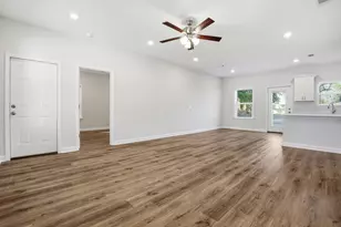 2588 Kingston Rd, Crestview, FL 32536 - Photo 2