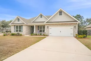 137 Autumn Ave, Freeport, FL 32439 - Photo 2