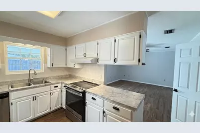 35 James Drive, Shalimar, FL 32579 - Photo 4