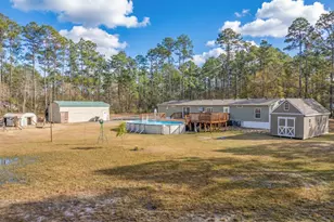 549 Shadow Ln, Freeport, FL 32439 - Photo 34