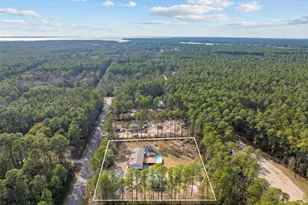 549 Shadow Ln, Freeport, FL 32439 - Photo 2