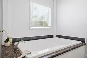 549 Shadow Ln, Freeport, FL 32439 - Photo 22