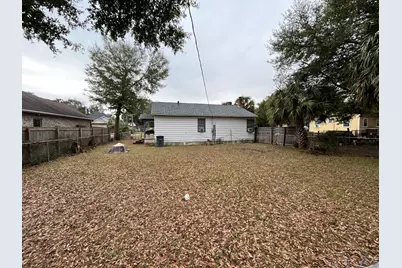 186 Chicago Avenue, Valparaiso, FL 32580 - Photo 4