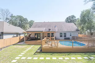 1703 19th St, Niceville, FL 32578 - Photo 32