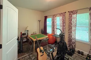 223 Paradise Palm Cir, Crestview, FL 32536 - Photo 10