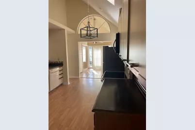 810 Fairway Lakes Drive, Niceville, FL 32578 - Photo 8