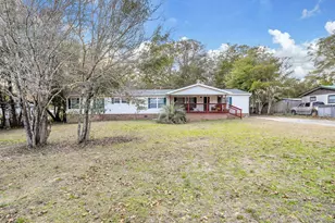 1422 Cat-Mar Rd, Niceville, FL 32578 - Photo 1