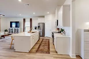 8130 Fir Tree Dr, Milton, FL 32583 - Photo 12