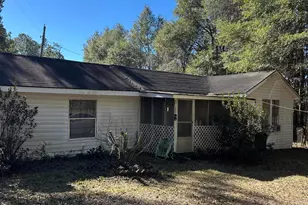 2084 S County Hwy 183 S, Defuniak Springs, FL 32435 - Photo 1