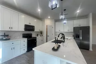 5448 Jenee Ct, Crestview, FL 32539 - Photo 6