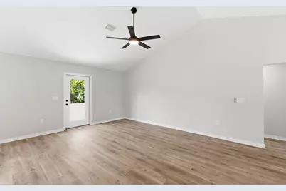 6160 Sundew Street, Crestview, FL 32539 - Photo 4