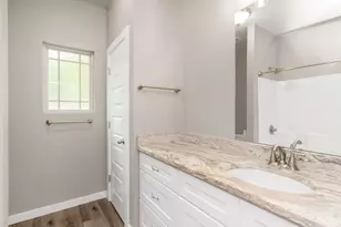 6437 Amanda Ct, Crestview, FL 32536 - Photo 34