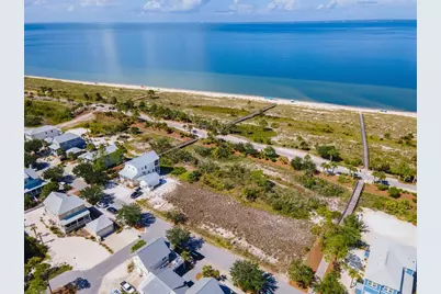 301 Front Street, Port Saint Joe, FL 32456 - Photo 14